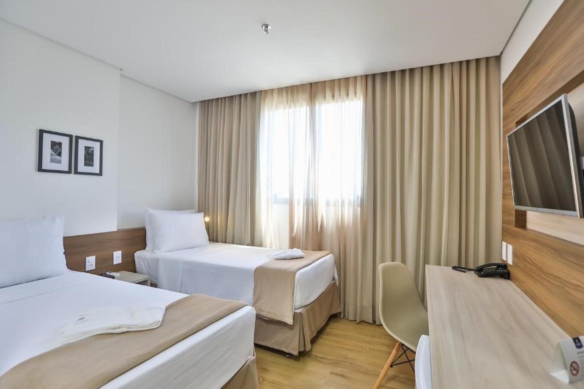 Nobile Inn Meridional Кариасика Екстериор снимка
