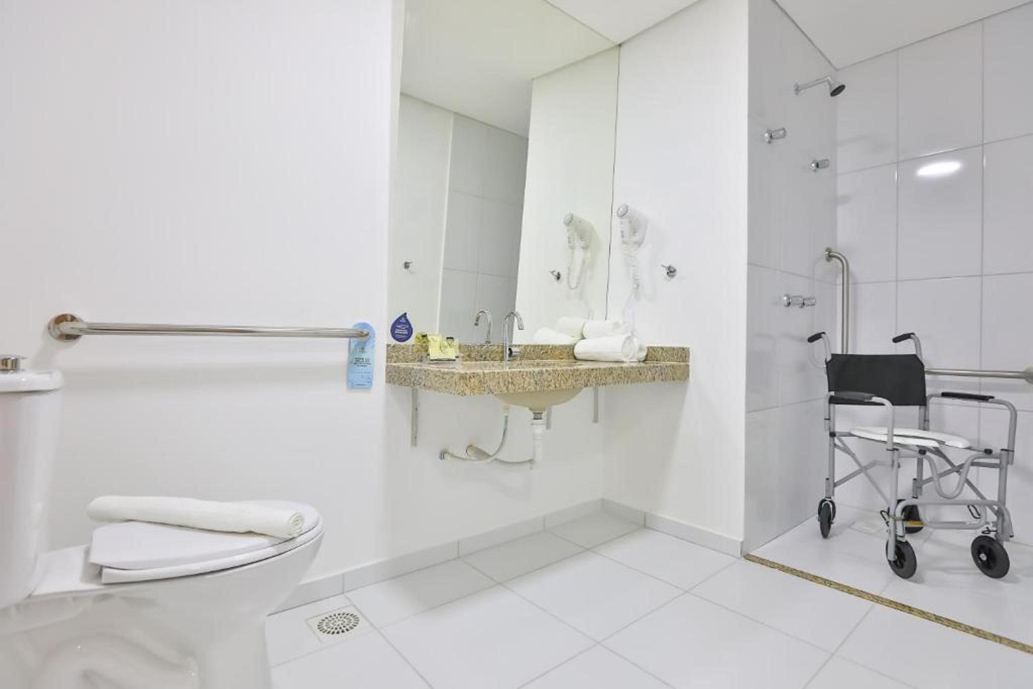 Nobile Inn Meridional Кариасика Екстериор снимка